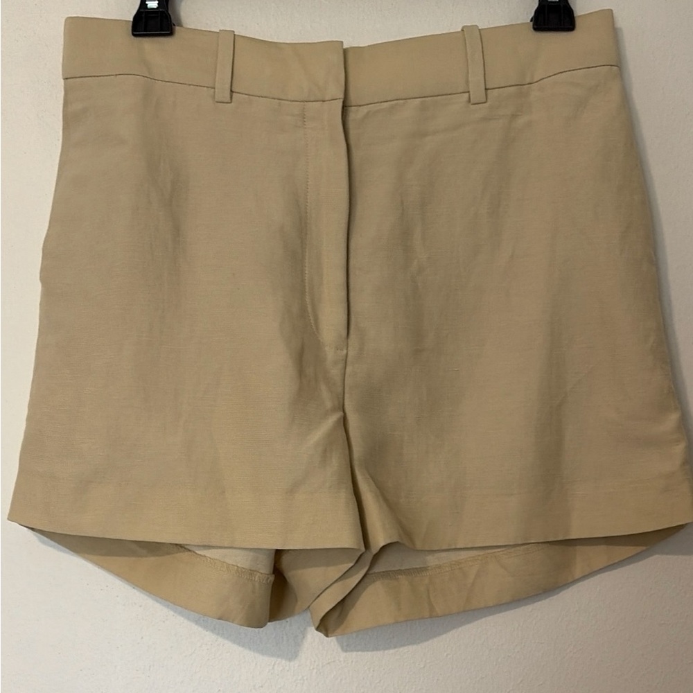 Aritiza Babaton High Rise pleated Tan Women's Mini Shorts size 8